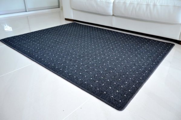Kusový koberec Udinese antracit 80 x 150 cm
