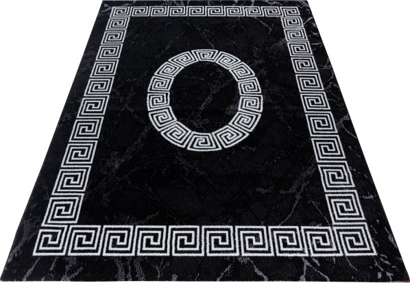 Kusový koberec Plus 8009 black